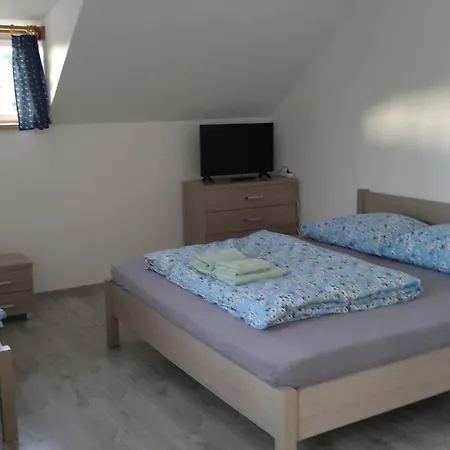 Rejviz Apartment Zlate Hory